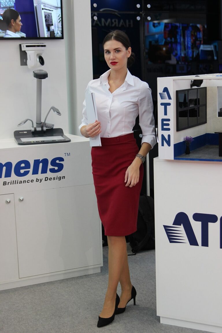 exhibition, stand models, stendistki-2868778.jpg